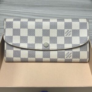 Louis Vuitton Wallet